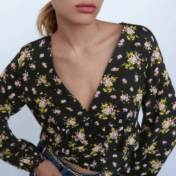 ZARA FLORAL PRINTED CROP TOP - Picture 5 of 8